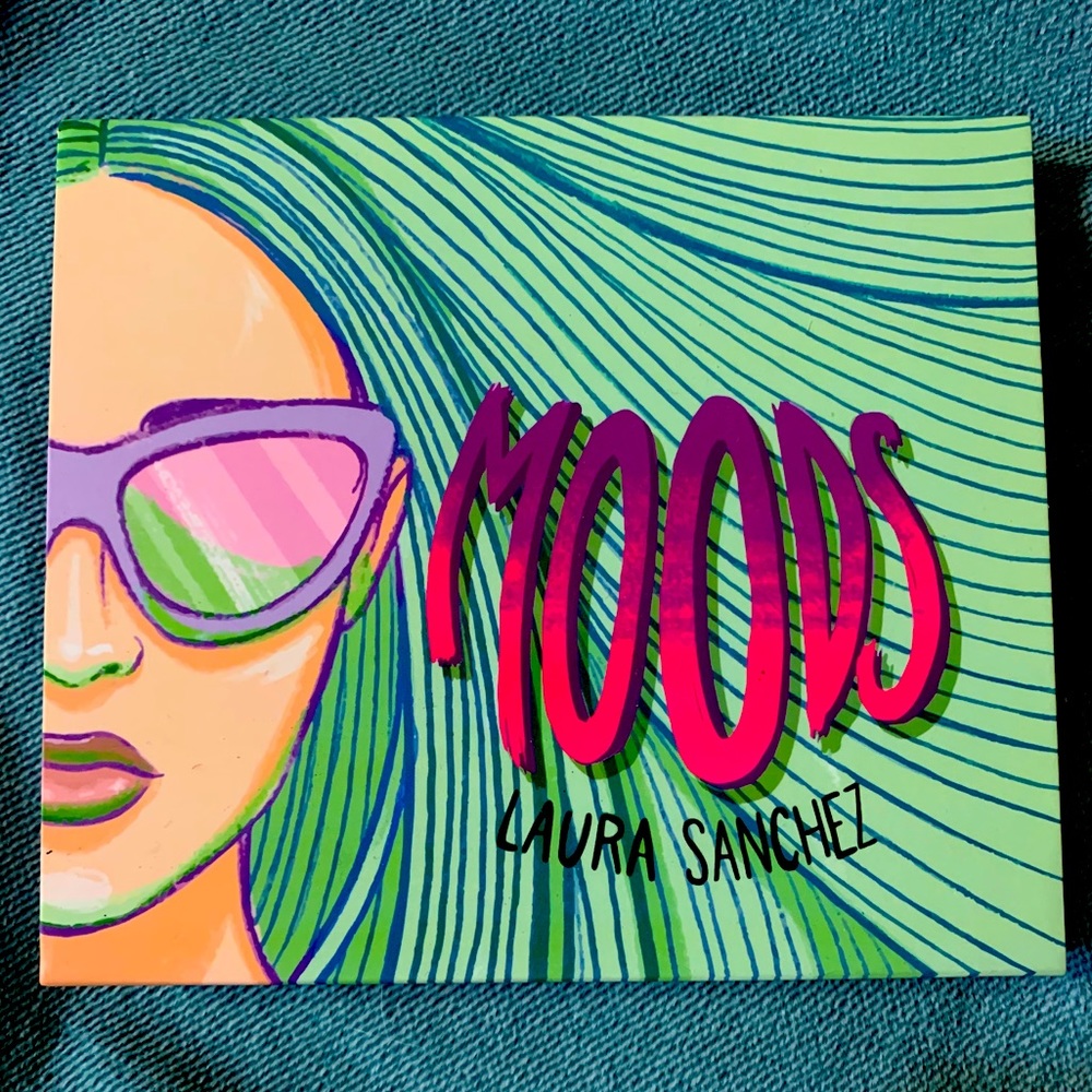 BNIB MOODS palette by Laura Sanchez